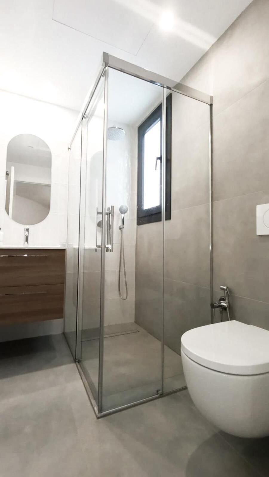 A2502 Sky Hill Modern 3-bedroom In Hébergement de vacances Nerja